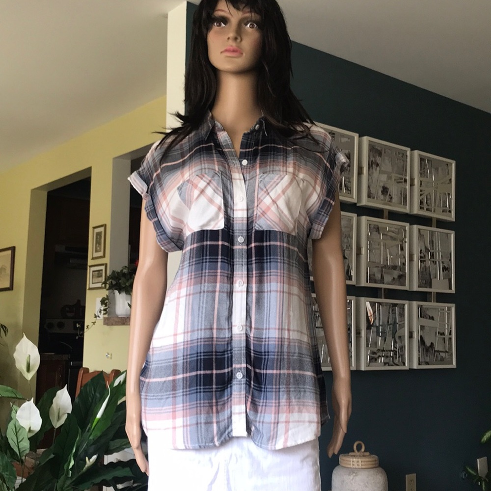 beach lunch lounge pastel sleeveless flannel